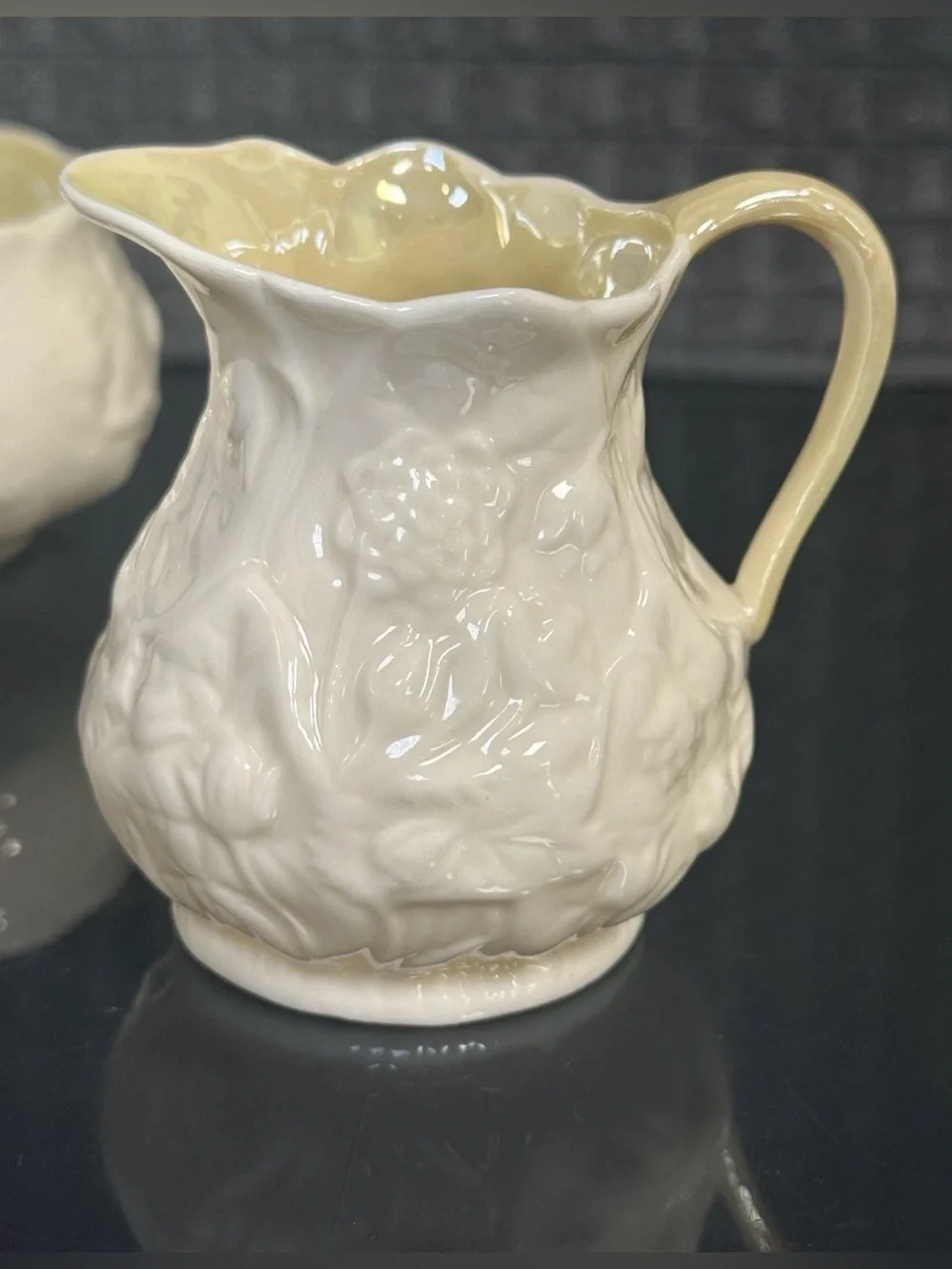 MCM Belleek White Lotus China Creamer 8 Sugar Set Glossy Model 0857 Green Mark